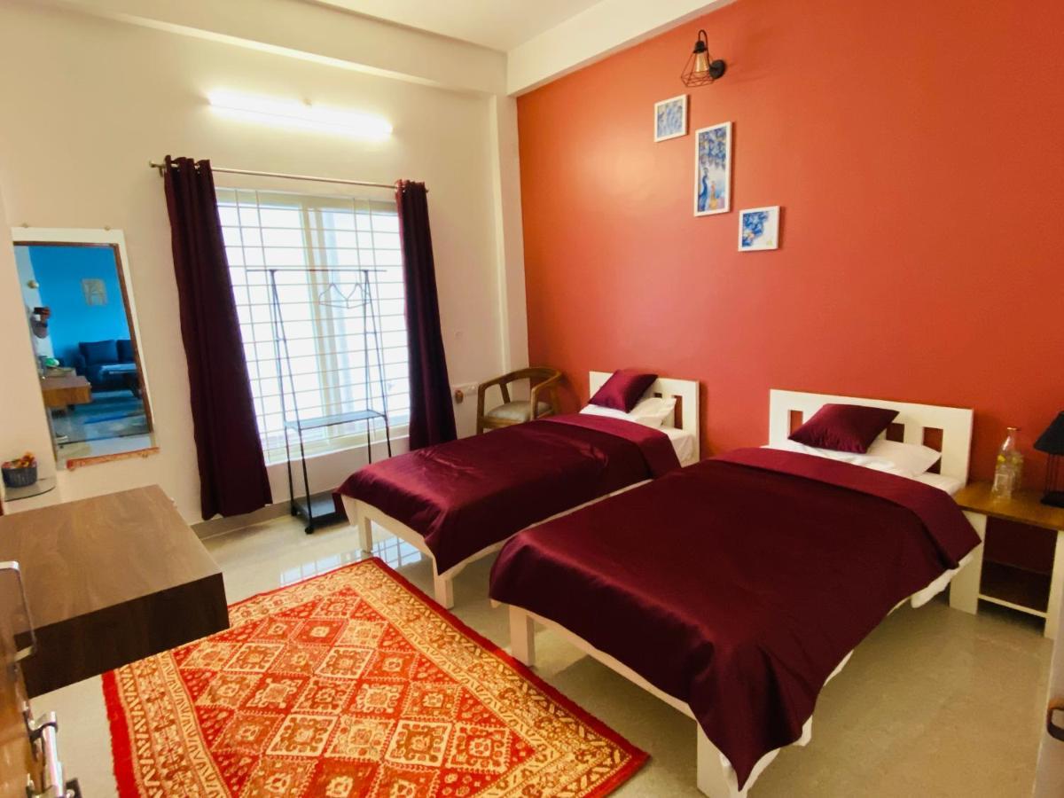 Bed and Breakfast The Autumn Leaves Bhopal Exterior foto